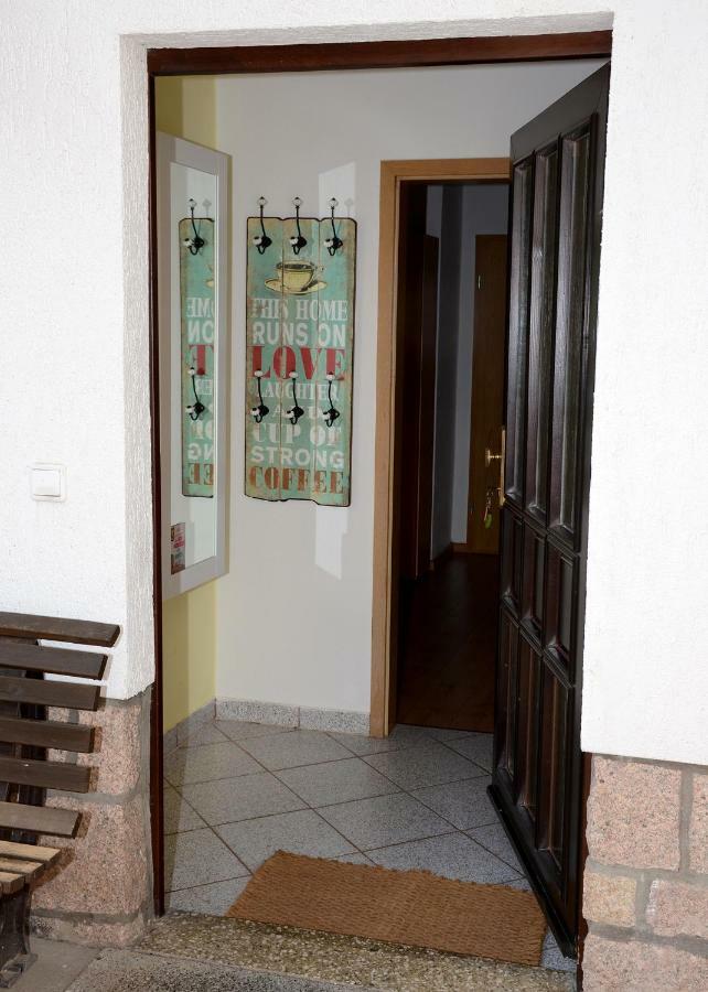 Ferienwohnung Reissmann Heinsdorfergrund Екстериор снимка